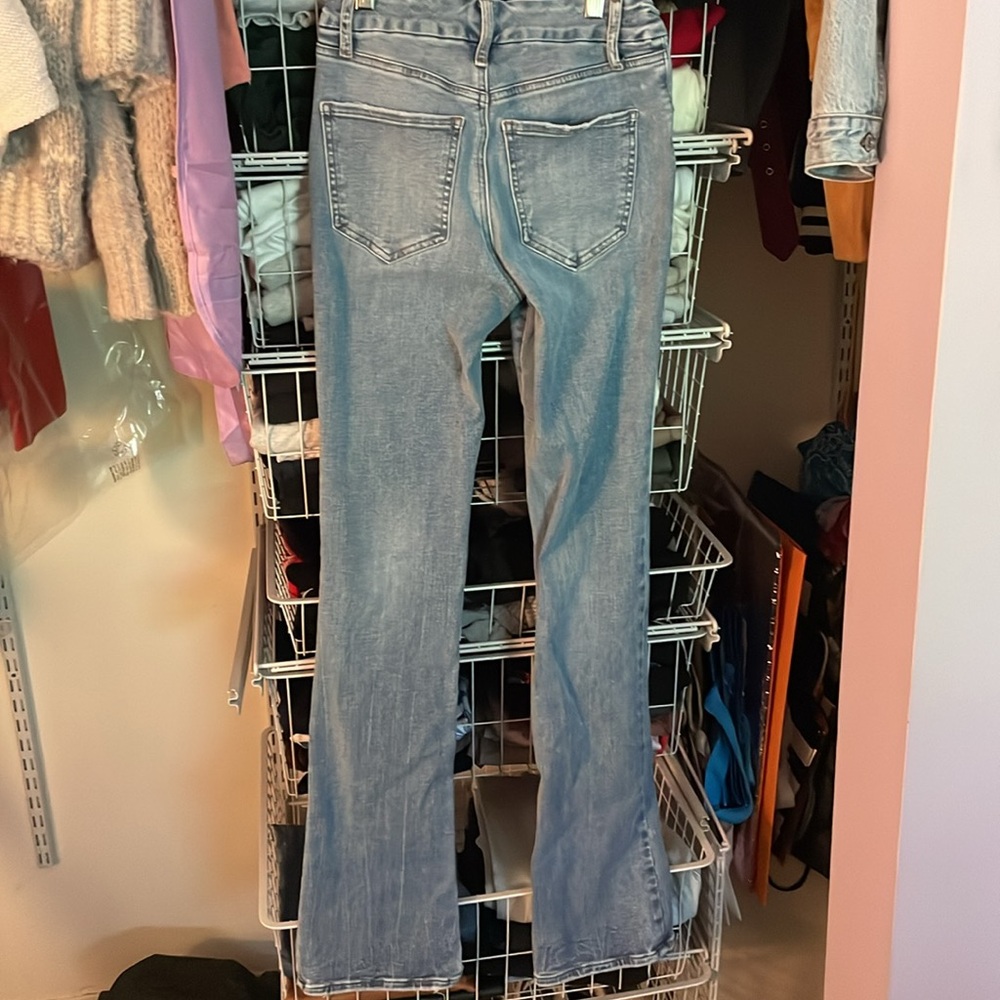 Express Mid Rise Wash Jeans - Picture 3 of 3
